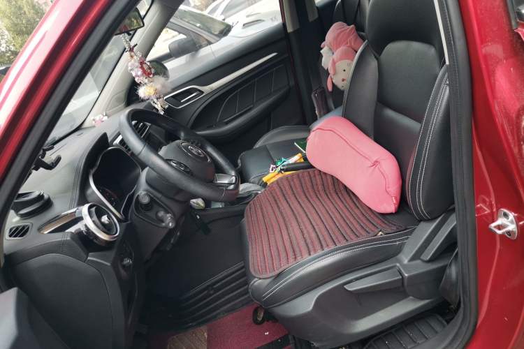 Used MG ZS 2017 1.5L Automatic Luxury Edition Left Front Seat