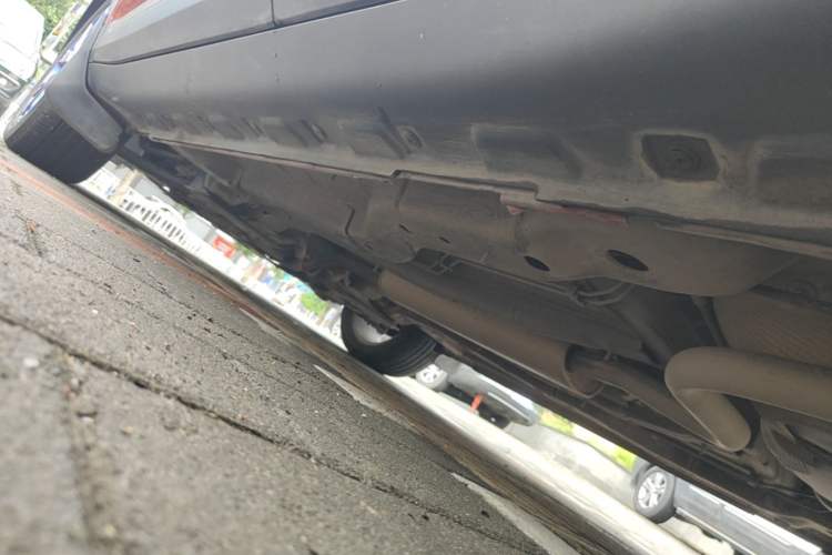 Used MG ZS 2017 1.5L Automatic Luxury Edition Left Side Sill