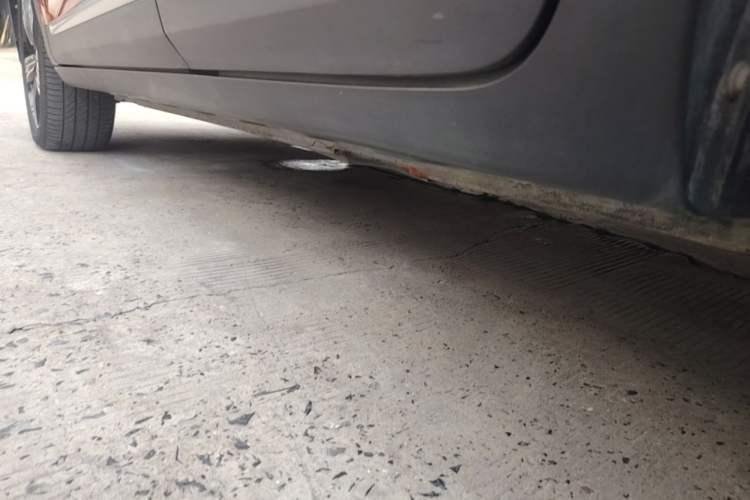 Used MG ZS 2017 1.5L Automatic Luxury Internet Edition Left Side Sill