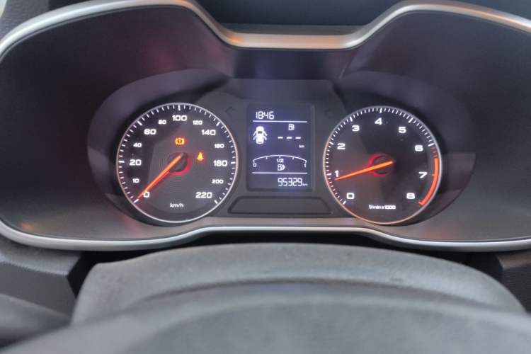 Used MG ZS 2017 1.5L Manual Deluxe Internet Edition Odometer Close Up