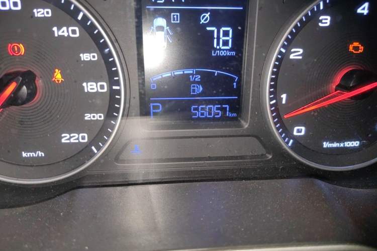 Used MG ZS 2017 1.5L Automatic Luxury Edition Odometer Close Up