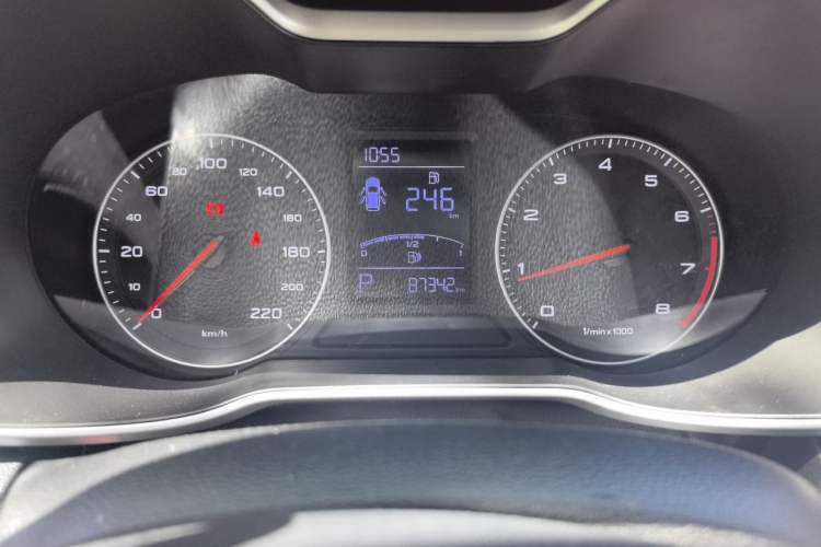 Used MG ZS 2017 1.5L Automatic Luxury Edition Odometer Close Up
