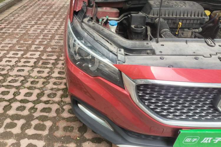 Used MG ZS 2017 1.5L Automatic Luxury Internet Edition Right Front Headlight