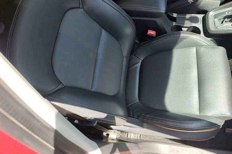Used MG ZS 2017 1.5L Automatic Luxury Edition Right Front Seat