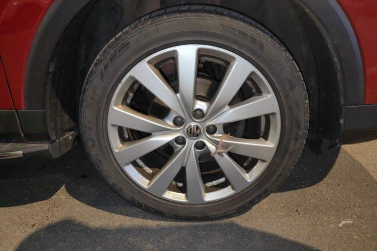 Used MG ZS 2017 1.5L Automatic Luxury Edition Right Front Wheel Hub