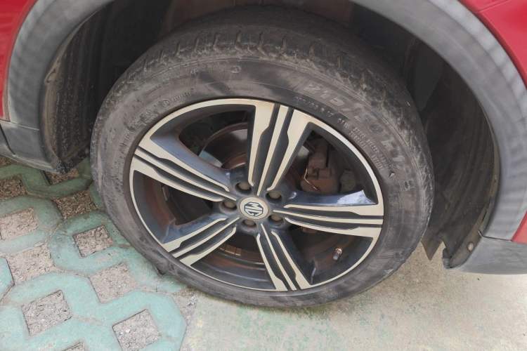 Used MG ZS 2017 1.5L Automatic Luxury Internet Edition Right Front Wheel Hub