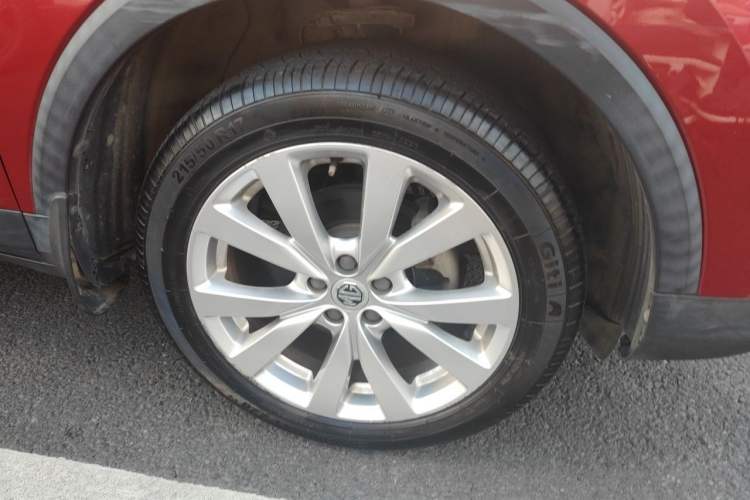 Used MG ZS 2017 1.5L Manual Elite Edition Right Front Wheel Hub