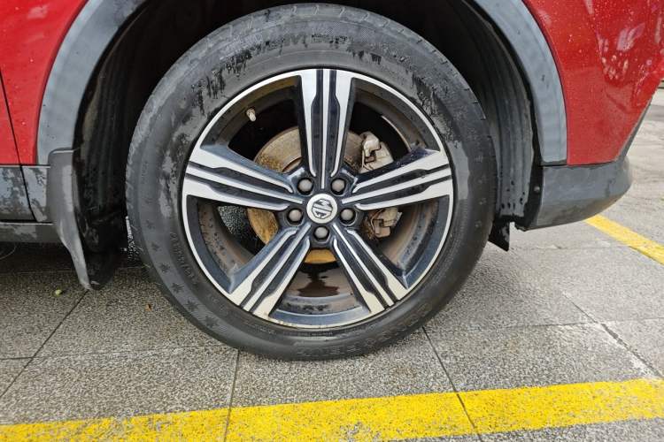 Used MG ZS 2017 1.5L Automatic Luxury Internet Edition Right Front Wheel Hub