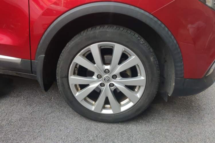 Used MG ZS 2017 1.5L Automatic Luxury Edition Right Front Wheel Hub