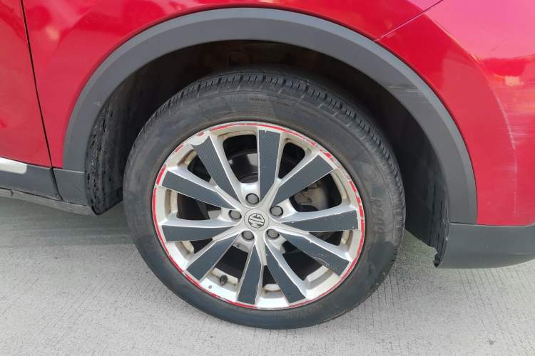 Used MG ZS 2017 1.5L Automatic Luxury Edition Right Front Wheel Hub