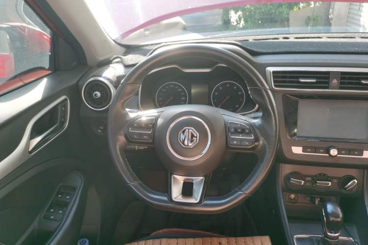 Used MG ZS 2017 1.5L Automatic Elite Edition Steering Wheel