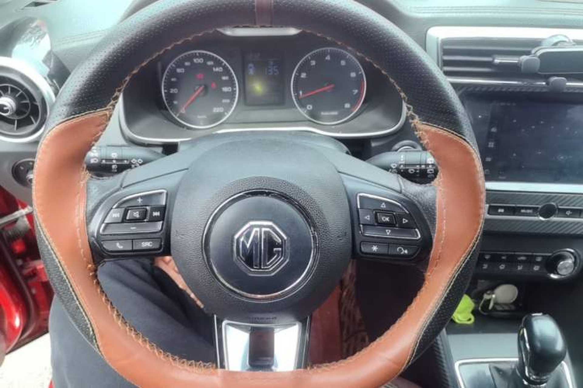 Used MG ZS 2017 1.5L Automatic Luxury Internet Edition Steering Wheel