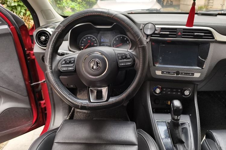 Used MG ZS 2017 1.5L Automatic Luxury Internet Edition Steering Wheel