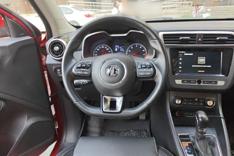 Used MG ZS 2017 1.5L Automatic Luxury Internet Edition Steering Wheel