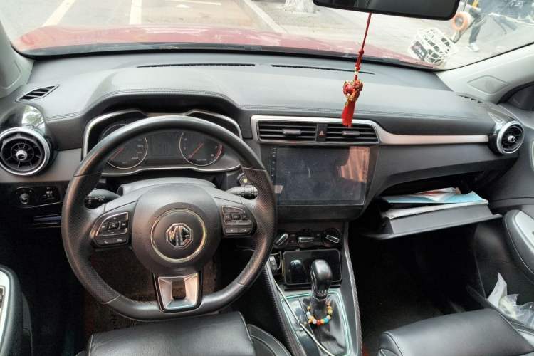 Used MG ZS 2017 1.5L Automatic Luxury Edition Steering Wheel