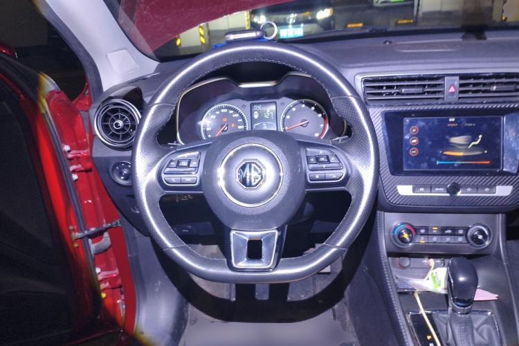 Used MG ZS 2017 1.5L Automatic Luxury Internet Edition Steering Wheel