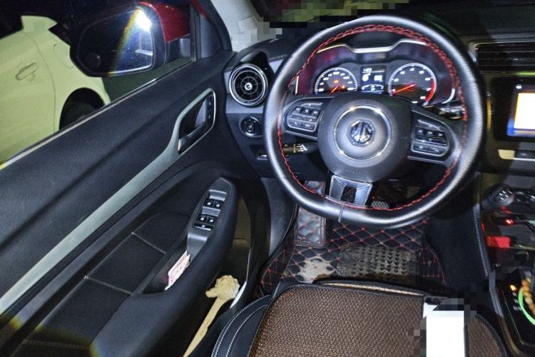 Used MG ZS 2017 1.5L Automatic Luxury Edition Steering Wheel