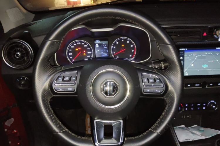 Used MG ZS 2017 1.5L Manual Deluxe Internet Edition Steering Wheel