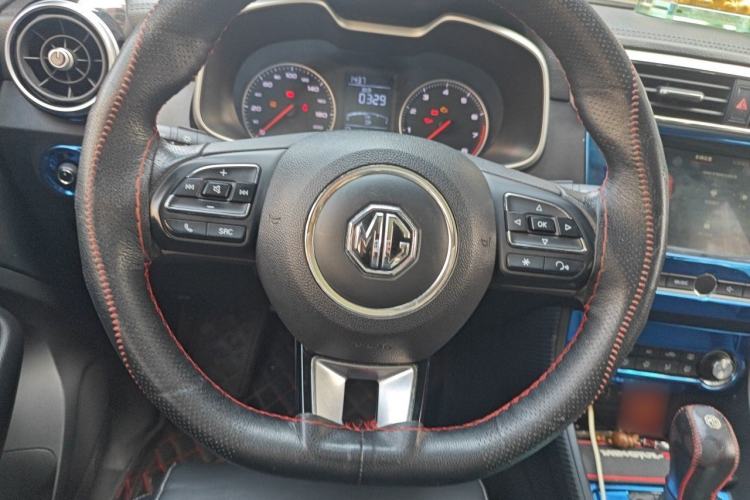 Used MG ZS 2017 1.5L Automatic Luxury Internet Edition Steering Wheel