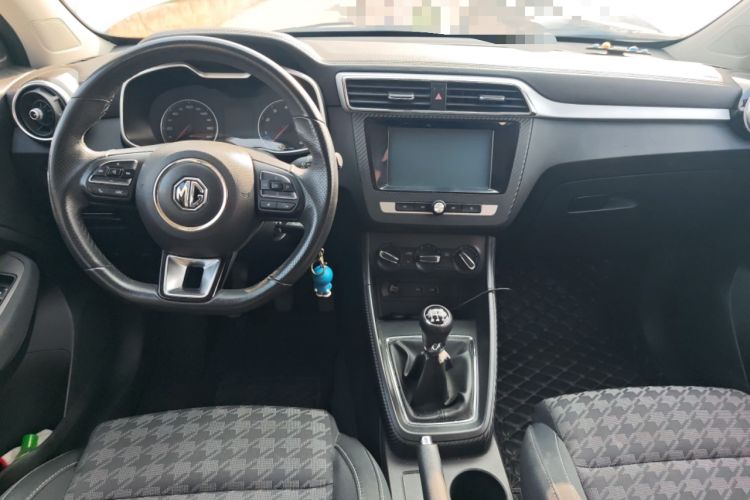 Used MG ZS 2017 1.5L Manual Comfort Edition Center Console