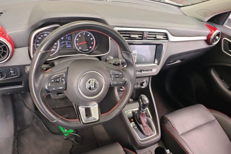 Used MG ZS 2017 16T Automatic Flagship Internet Edition Center Console