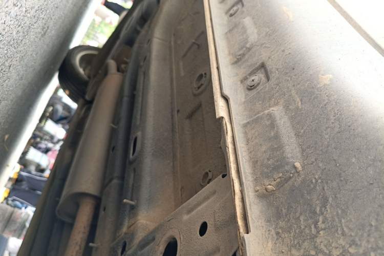 Used MG ZS 2017 1.5L Manual Elite Edition Chassis Front Right