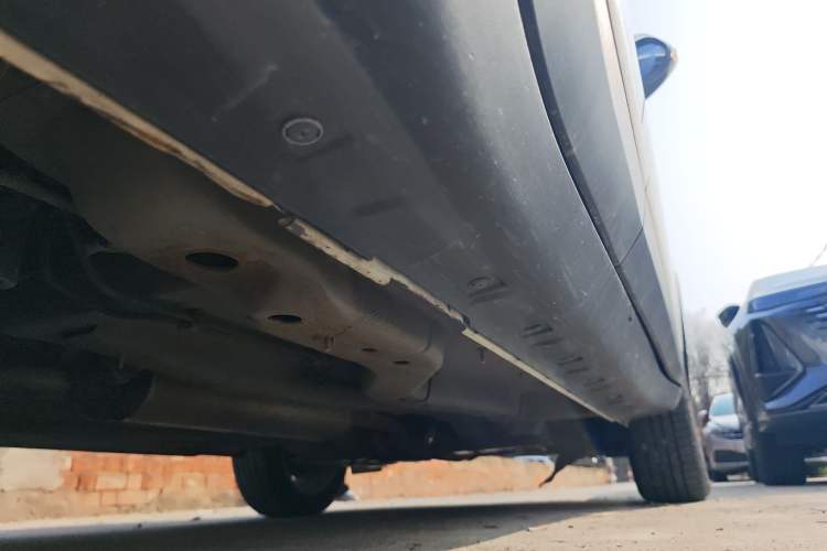 Used MG ZS 2017 1.5L Manual Comfort Edition Chassis Rear Right