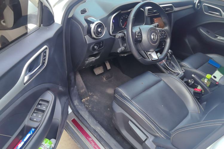 Used MG ZS 2017 1.5L Automatic Luxury Internet Edition Driver Seat