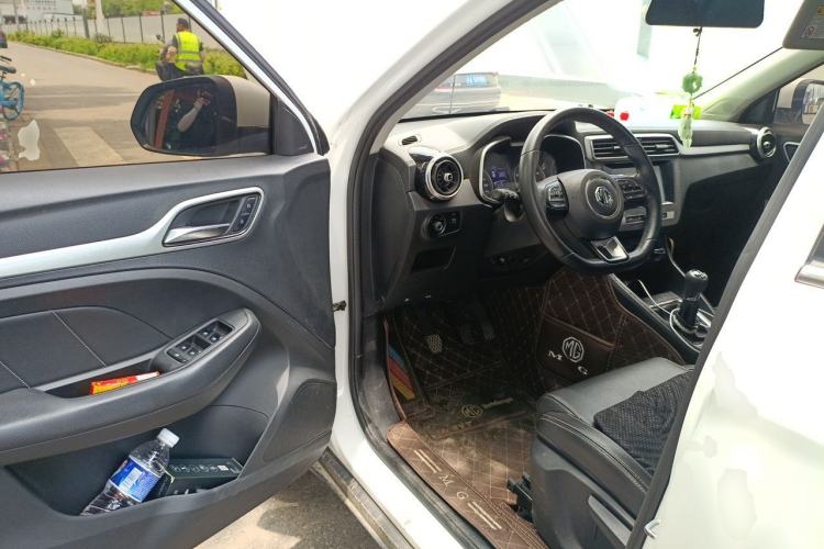 Used MG ZS 2017 1.5L Manual Elite Edition Driver Seat