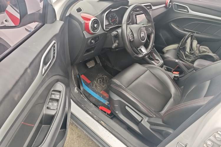 Used MG ZS 2017 16T Automatic Flagship Internet Edition Driver Seat