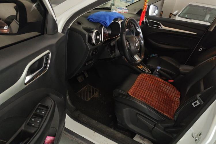 Used MG ZS 2017 1.5L Automatic Luxury Edition Driver Seat