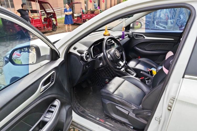 Used MG ZS 2017 1.5L Automatic Luxury Edition Driver Seat