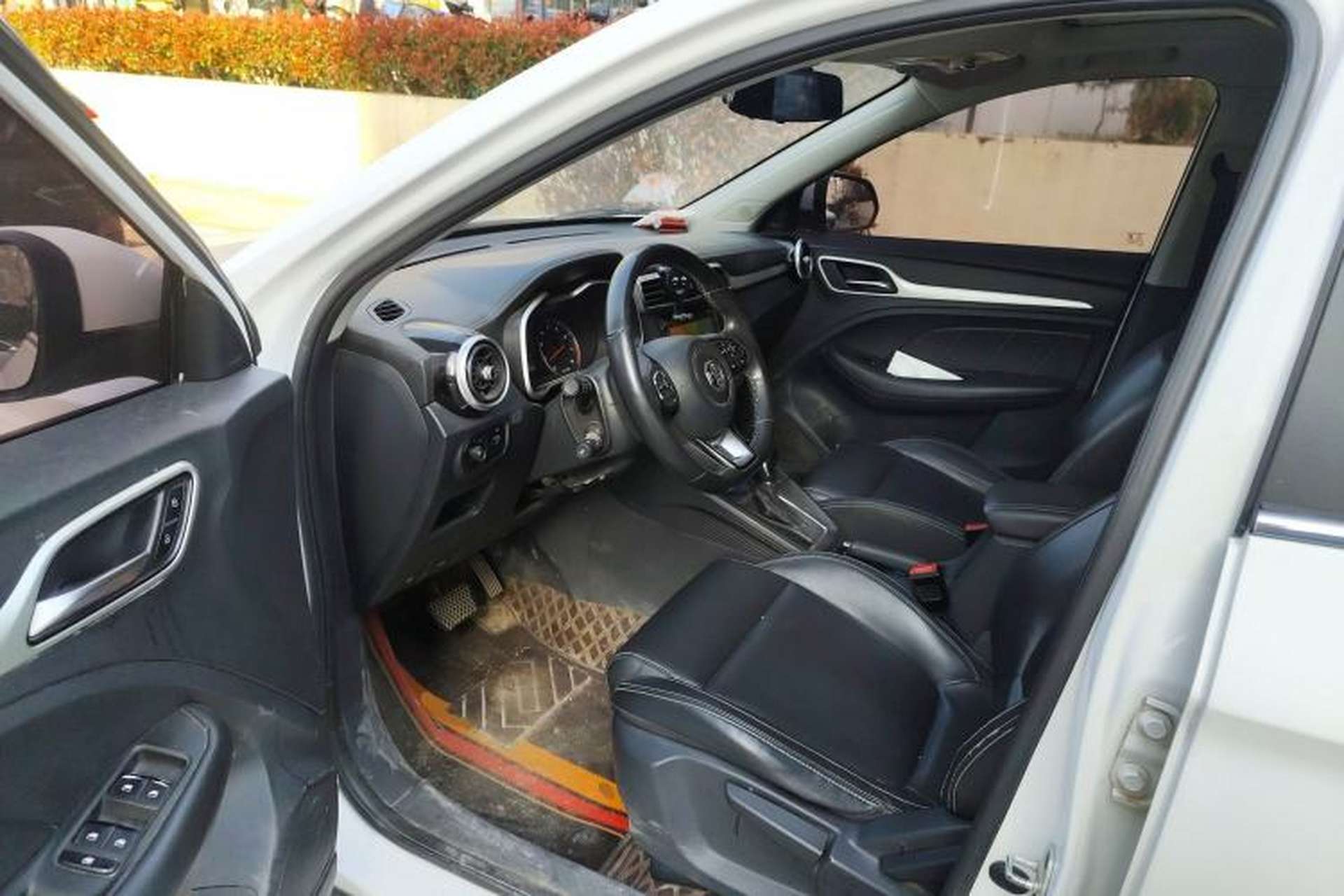 Used MG ZS 2017 1.5L Automatic Luxury Edition Driver Seat