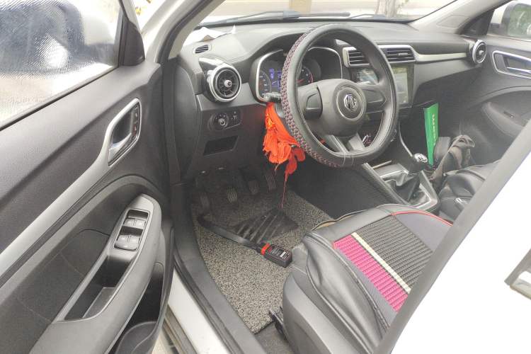 Used MG ZS 2017 1.5L Manual Fashion Edition Driver Seat