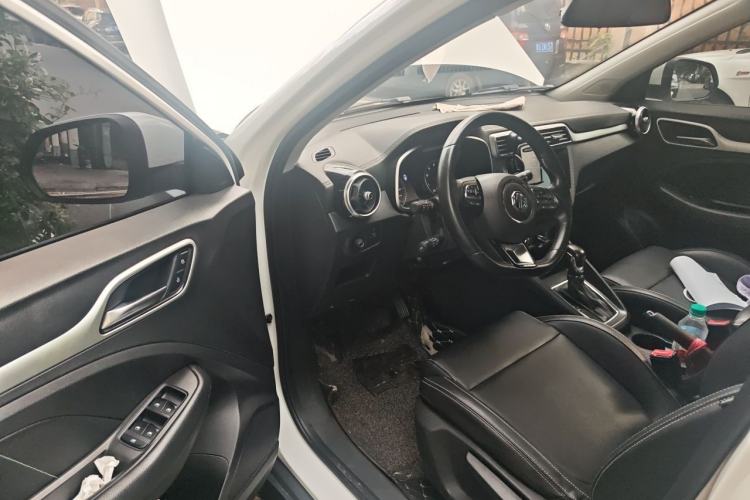 Used MG ZS 2017 1.5L Automatic Luxury Edition Driver Seat