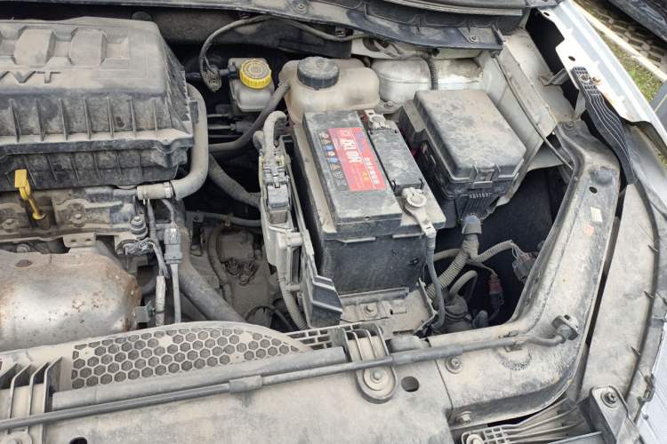 Used MG ZS 2017 1.5L Automatic Luxury Edition Engine Bay Left