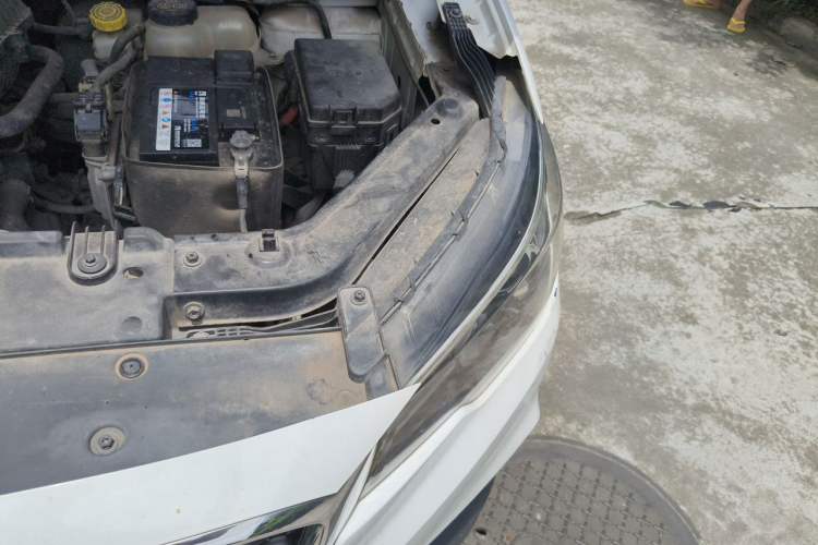 Used MG ZS 2017 1.5L Manual Comfort Edition Engine Bay Left