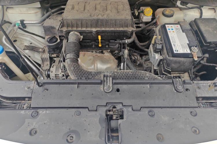 Used MG ZS 2017 1.5L Automatic Luxury Internet Edition Engine Bay
