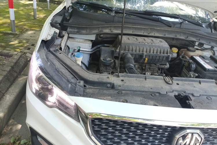 Used MG ZS 2017 1.5L Automatic Luxury Internet Edition Engine Bay Right