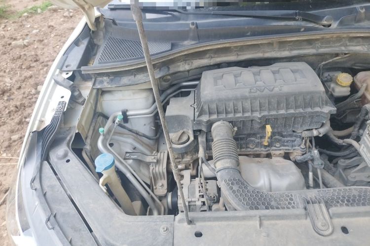 Used MG ZS 2017 1.5L Automatic Luxury Edition Engine Bay Right