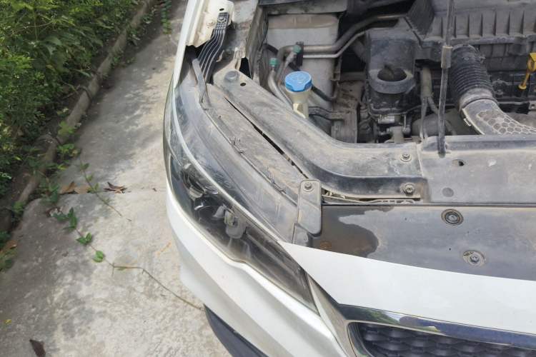 Used MG ZS 2017 1.5L Manual Comfort Edition Engine Bay Right