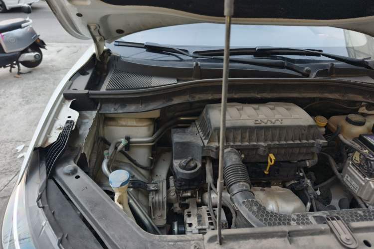 Used MG ZS 2017 1.5L Manual Luxury Edition Engine Bay Right