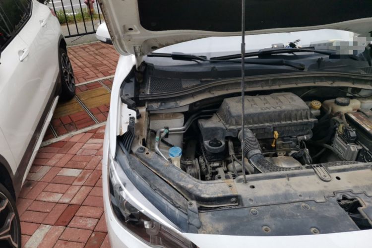 Used MG ZS 2017 1.5L Manual Elite Edition Engine Bay Right