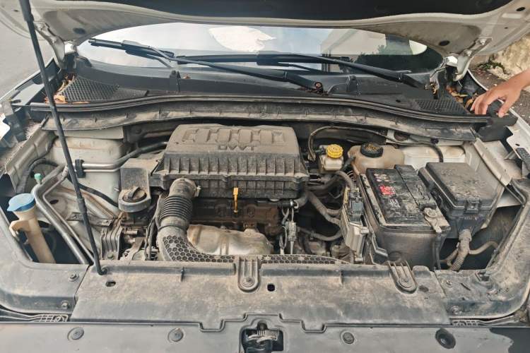 Used MG ZS 2017 1.5L Automatic Luxury Edition Engine Bay