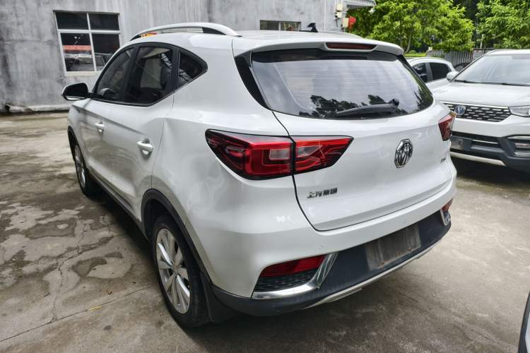 Used MG ZS 2017 1.5L Manual Luxury Edition Exterior 3