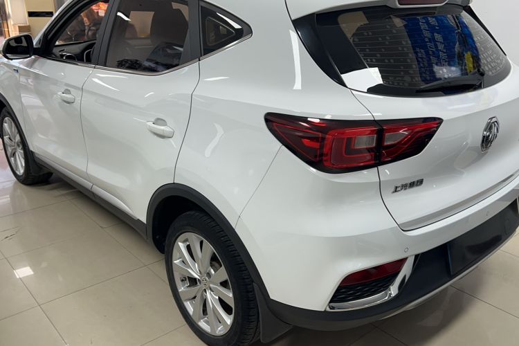 Used MG ZS 2017 1.5L Automatic Luxury Internet Edition Exterior 5