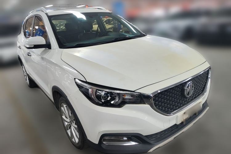 Used MG ZS 2017 1.5L Automatic Luxury Edition Front Right 45 Deg