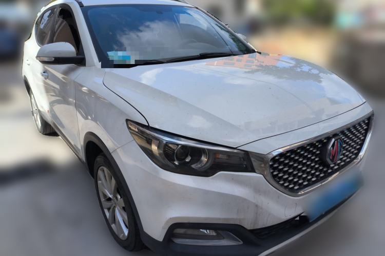 Used MG ZS 2017 1.5L Manual Luxury Edition Front Right 45 Deg