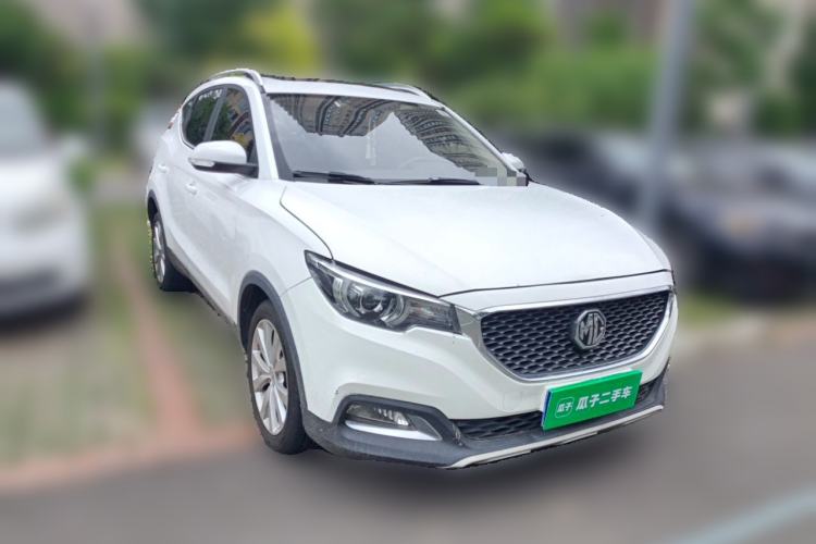 Used MG ZS 2017 1.5L Automatic Luxury Edition Front Right 45 Deg