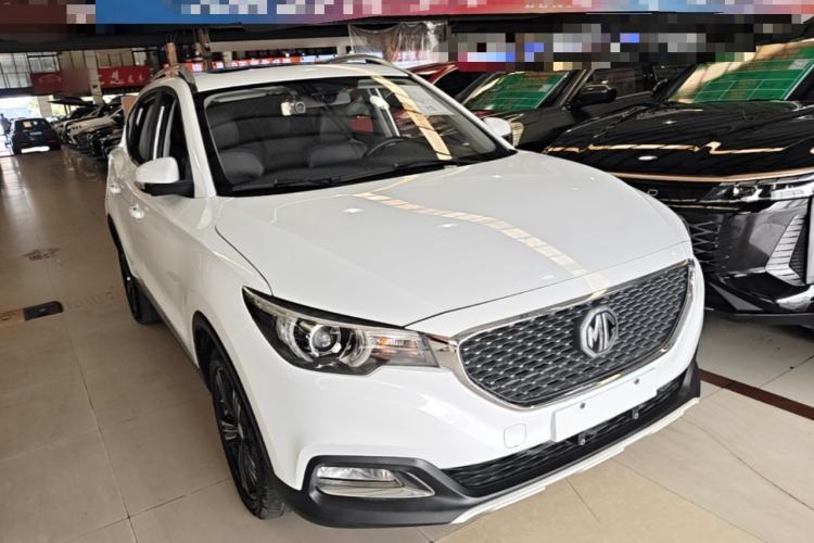 Used MG ZS 2017 1.5L Automatic Luxury Internet Edition Front Right 45 Deg